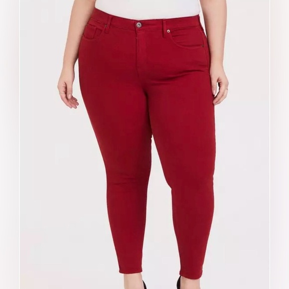 torrid Denim - Torrid Sky High Skinny Jeans 12T Tall Red Dark Academia Premium Stretch